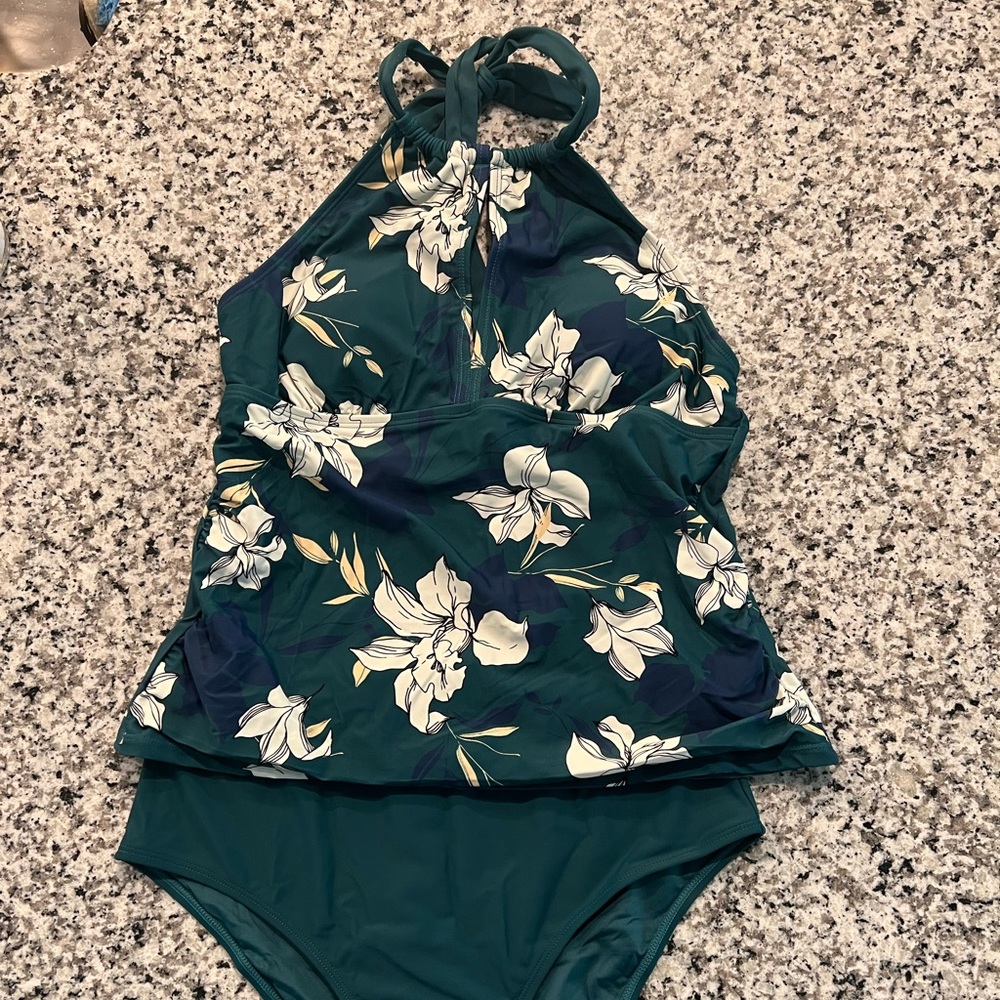 Cupshe tankini set